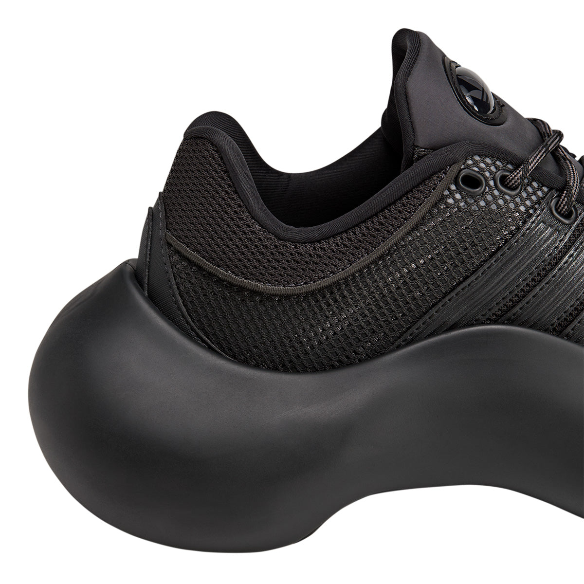 '+ AVAVAV Wmns Megaride Moonrubber 'Utlity Black'