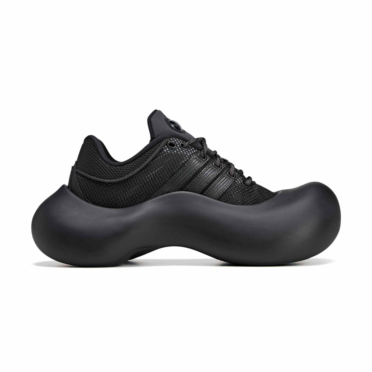 '+ AVAVAV Wmns Megaride Moonrubber 'Utlity Black'